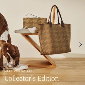 ❌SOLD❌Rothy’s Collector’s Limited Edition Dark Camel Houndstooth Tote & Wristlet